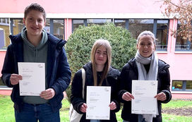 Ursulinenschüler auf dem Regionalentscheid von „Jugend debattiert“ in Wolfhagen 